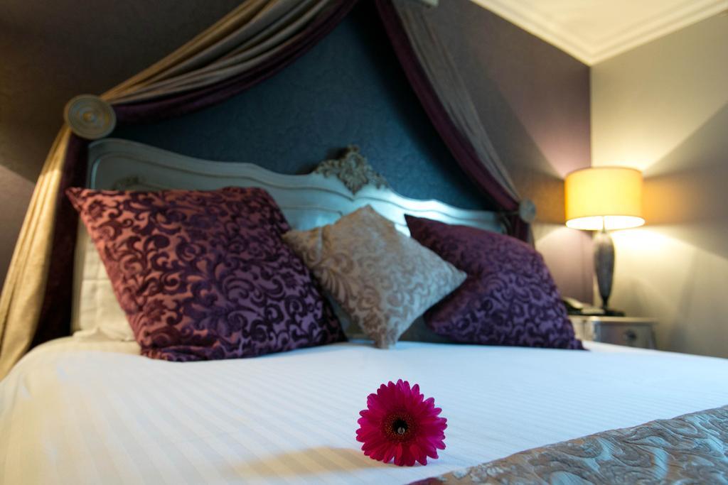 Greenvale Hotel Cookstown Bagian luar foto