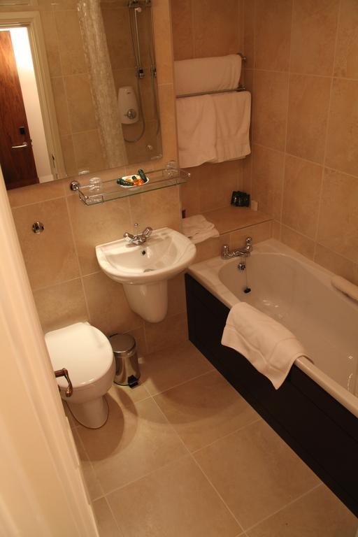 Greenvale Hotel Cookstown Ruang foto