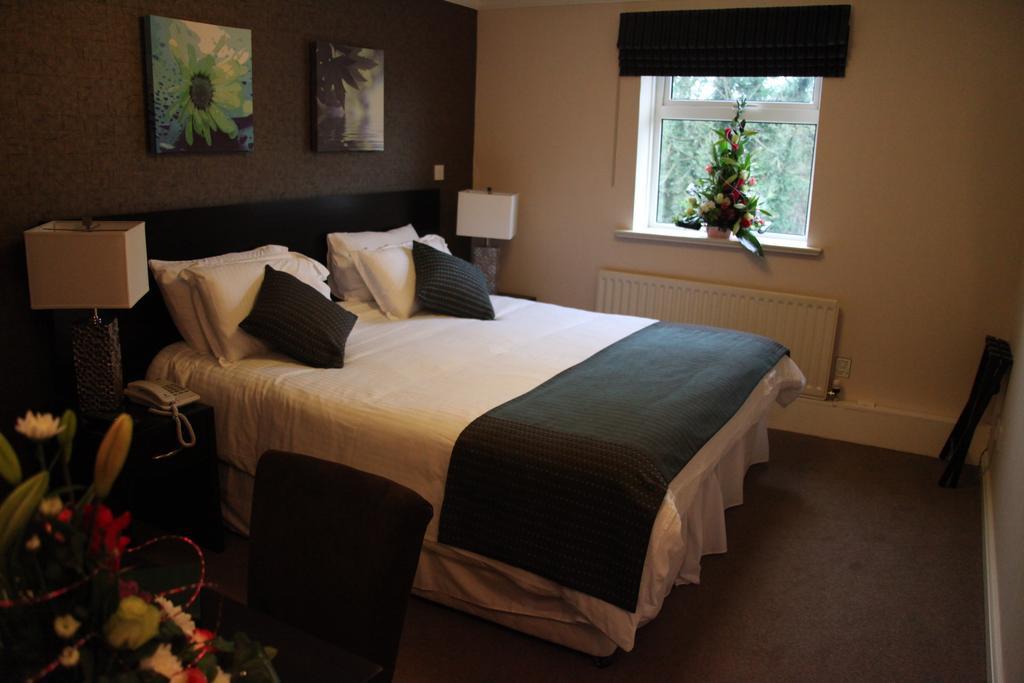 Greenvale Hotel Cookstown Bagian luar foto
